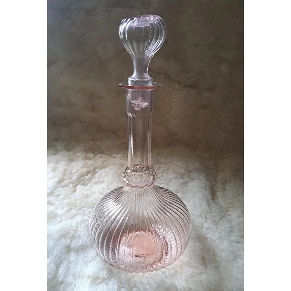 Empoli Pink Genie Bottle Decanter with Stopper - Picture 9 of 10